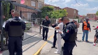 Segunda parte de embargo en Villas de San José Tultitlan Edomex Fuerzapublica con vecinos [upl. by Therron]