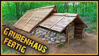 Grubenhaus  Es ist vollbracht Das Grubenhaus ist fertig 😱  Bushcraft Camp Survival [upl. by Anifled]