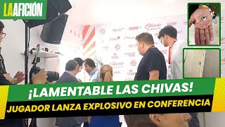 Jugador de Chivas lanza EXPLOSIVO aturde a camarógrafo de Multimedios [upl. by Wilfred325]