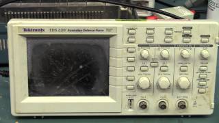 EEVblog 690  TDS220 Oscilloscope Autopsy [upl. by Rabma48]