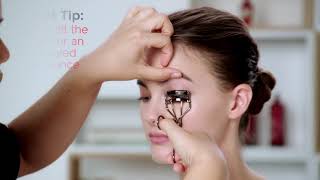 How to use Shiseido Eyelash Curler  Cosmetify [upl. by Hirschfeld595]