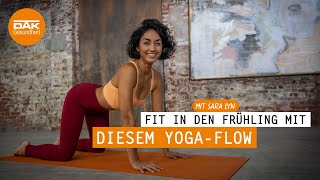 Rundum fit mit diesem YogaFlow  yogamitsaralyn  DAKGesundheit [upl. by Atterol]