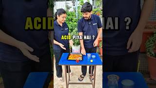 Mam ko Acid पिला दिया 🤫😱 Chemistry की जादूई TRICK से 😎 shorts science experiment funny viral [upl. by Raab873]