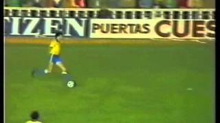 Mágico González vs Barcelona 198384 La Liga [upl. by Egdirdle]