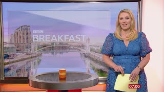 Jane Dougall  BBC Breakfast Sport 09072021  HD [upl. by Krilov231]