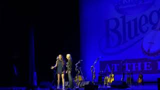 Pretty Bird  Laurie Lewis and Vickie Vaughn at the Ryman Auditorium [upl. by Vijnas]