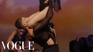 Watch the mesmerizing performance by FKA twigs  Ethereal stage performer [upl. by Ancalin529]