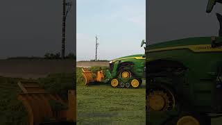 🇺🇸 Ensilage XXL 🌾  3 Ensileuses John Deere amp 10 Tracteurs 🚜  ETA VALANCE [upl. by Htial]