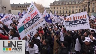 Démonstration de force des policiers en colère  Paris  France 14 octobre 2015 [upl. by Eisdnyl]