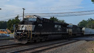 NS 4724 and 4639 lead Manifest in Alburtis PA [upl. by Jonati]