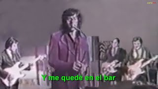 Y ME QUEDE EN EL BAR con letra Los Iracundos [upl. by Rogerson]