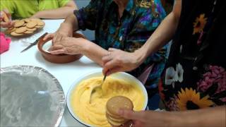 Receta casera de brazo de gitano con galletas María [upl. by Audres]