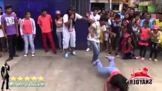 Ridiculo como bailan el Perreo los jovenes de hoy en dia [upl. by Killarney]