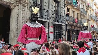 Gigantes de Pamplona despedida San Fermín 2022 iruñeko erraldoiak [upl. by Aleek]