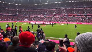 FC Bayern vs Greuther Fürth Einlaufen der beiden Mannschaften  Stimmung Südkurve  HD [upl. by Hannej]