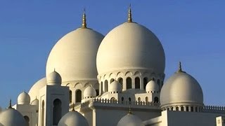 The Shaikh Zayed Grand Mosque in Abu Dhabi [upl. by Joh]