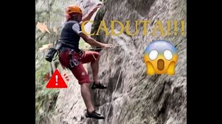 CADUTA 😱😱😱 durante la SCALATA di un 6a bagnato 🌨🌨🌨e non banale [upl. by Alieka209]