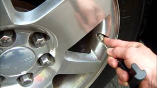 How to relearn TPMS on a 2007 GMC Yukon tire positions [upl. by Ciredor]