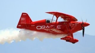 2014 Planes of Fame Air Show  Sean D Tucker Oracle challenger III [upl. by Landing]