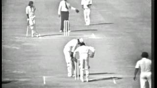 Rare classic  India vs Pakistan 1st Cricket Test Match 197879 Pak 1st innings part 2 [upl. by Nhguaved948]