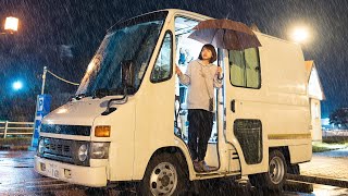 【雨の車中泊】DIYした宅配バンで、地元グルメを楽しむ車中泊。 [upl. by Besnard268]