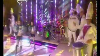 Gwen Stefani  Hollaback Girl Live on CDUK [upl. by Nagaet]