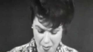 Patsy Cline I Fall to Pieces [upl. by Llednek]