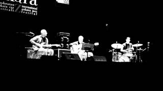 Akın Eldes Trio Aksak Funk ODTU KKM 16 Ankara Caz Fest 8 Şubat 2013 [upl. by Jillie357]