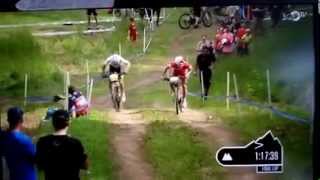 MTB World Cup  Copa Mundial de MTB  Nino Schutter vs Julien Absalon 2015 [upl. by Arretahs]