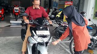 unboxing New Yamaha Aerox 2023 [upl. by Adnomar331]