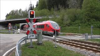 Bahnübergang Oberstaufen quotRainwaldstraßequot [upl. by Akvir]