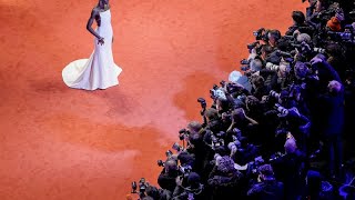 Cinema iniziato il festival di Berlino star e proteste sul red carpet anche per Gaza [upl. by Idou692]