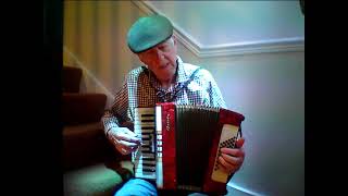 Sontse Nizenko  сонце низенько Ukrainian song Galotta 48 bass accordion [upl. by Llenrod]