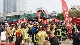 7 Berlin Firefighter Stairrun  Park Inn Hotel am Alexanderplatz 2017 [upl. by Notsa]