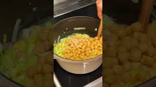 How To Make PotatoLeek Soup With Spiced Chickpeas [upl. by Reid]