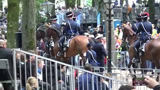 Prinsjesdag 2024 Koninklijke stoet op weg naar Schouwburg [upl. by Xanthus]