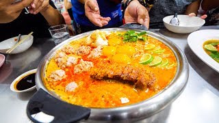 Extreme Thai Street Food  CRAZY TOM YUM LateNight Food Tour in Bangkok Thailand [upl. by Ennagrom]