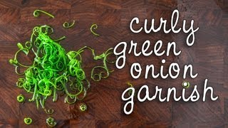 How to Make Curly Green Onion Garnish [upl. by Hiltner6]