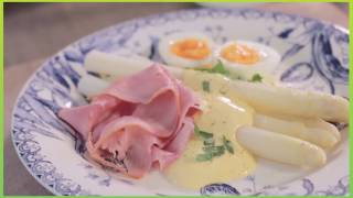 Asperges met ham ei en een heerlijke Hollandaise saus [upl. by Adnwahsal]