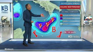 Uragano mediterraneo in arrivo sulla Sicilia [upl. by Odrarebe]