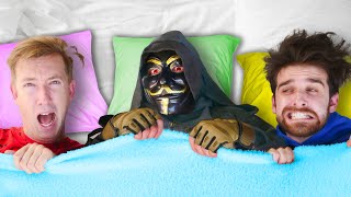 CLOAKER SLEEPOVER at Safe House and Trying to Unmask Him at 3AM while Sleeping [upl. by Meggie]