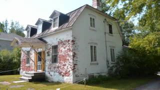 Tour extérieur de la Maison de Félix Leclerc à Vaudreuil [upl. by Eilsew]