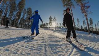 Skidåkning i Järvsöbacken med vårvinter våfflor och varm choklad [upl. by Lema572]