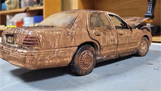 Restoration Golden crown victoria diecast 118 scale [upl. by Shu]