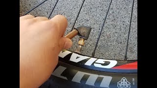 How to use a presta valve Adapter [upl. by Azilanna]