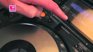 Pioneer CDJ 2000 Nexus [upl. by Yemirej]