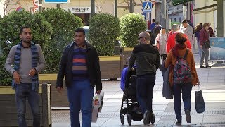 La Ciudad amplía de 19 a 27 los festivos que podrá abrir el comercio [upl. by Akena]