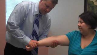 TMJ adjustment by cincinnati chiropractor [upl. by Rolandson]