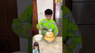 ADEK DI EJEK KARNA KUE ULANG TAHUN NYA JELEK UNTUNG ADA KAKAK ⁉️shorts funny dubbing [upl. by Alena891]