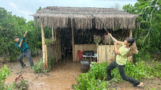 Amid the Storm What Will Happen to Single Mom and Huyens House During a Big Storm Heavy rain [upl. by Etolas]